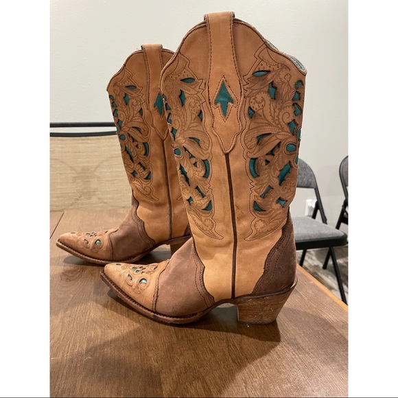 Women’s Corral Vintage Cowgirl Boots - Picture 1 of 3